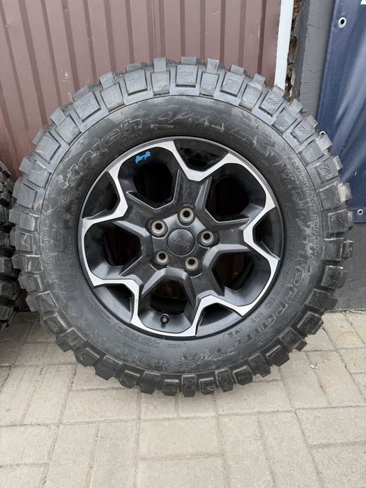 Koła Jeep Wrangler Rubicon Renegate | 5x127 ET44 | 255/75R17 | MOPAR