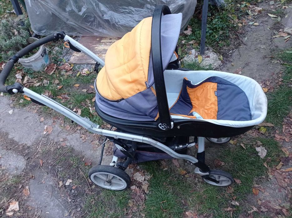 Каляска дитяча в хорошому стані