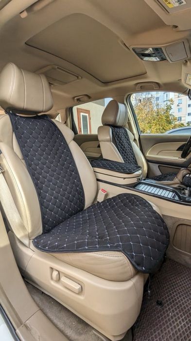 Чехлы на сиденья. Накидки из Алькантары. Автонакидки.