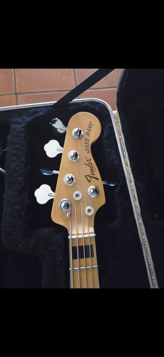 Fender jazzbass American Deluxe 5 cordas