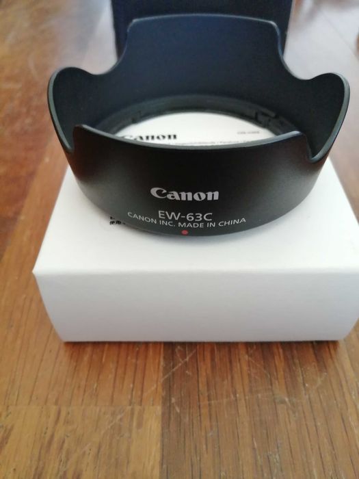 Objetiva Canon EF-S 18-55mm + parasol