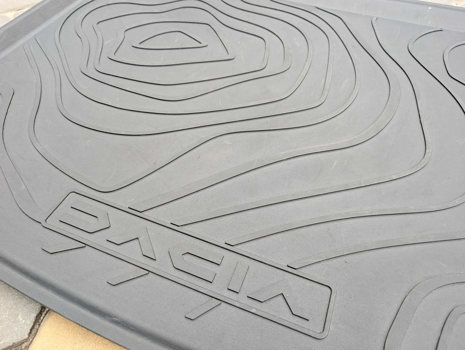 Коврик в багажник Піддон гумовий Duster 3 24+рр ОРИГІНАЛ 749l09902r