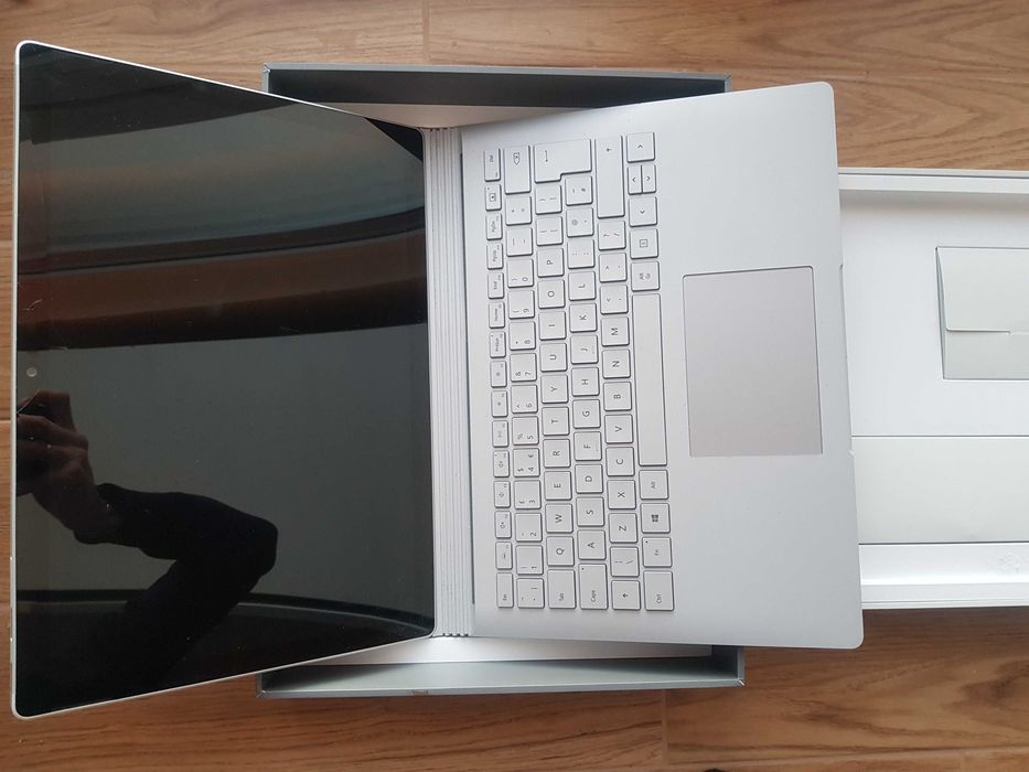 Microsoft Surface Book 3 13,5" i7  1TB