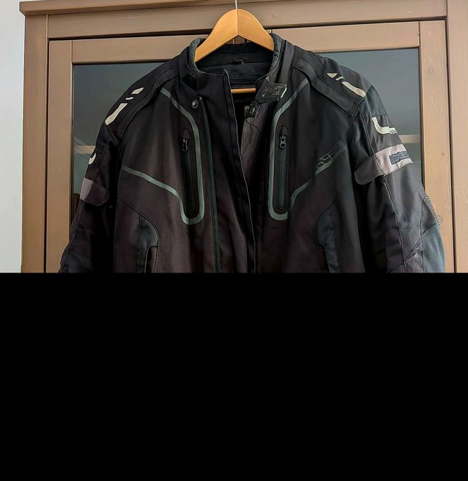 Conjunto Moto HJC C70 M + Casaco iXS Torres
