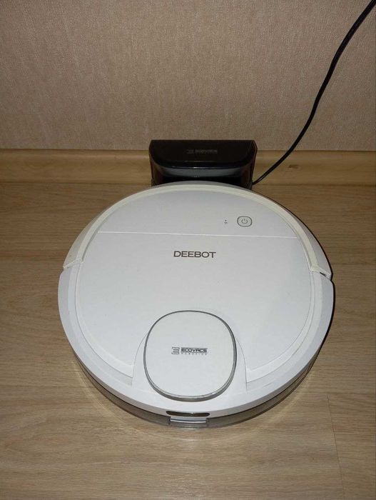Робот-пилосос миючий Deebot Ecovacs 900