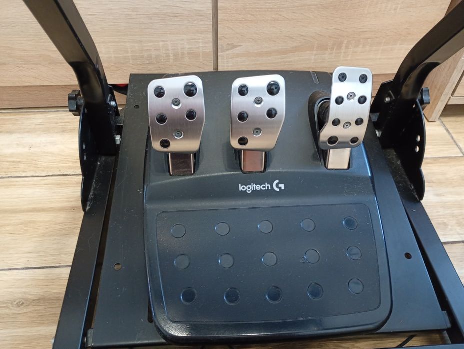 Kierownica Logitech G920 cały zestaw polecam