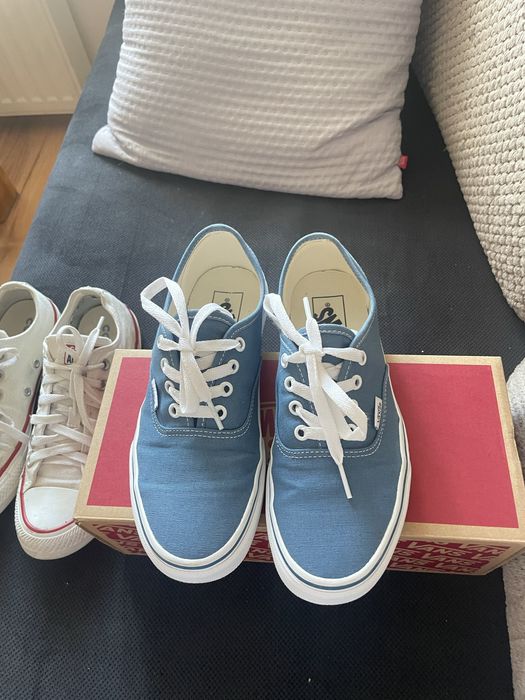 Tenisówki Vans roz 38 plus Conversy gratis