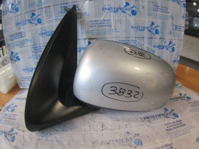 Retrovisor / espelho esquerdo NISSAN Almera II Hatchback (N16)
