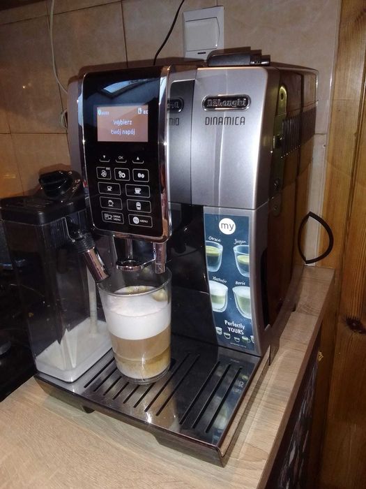 Ekspres automatyczny Delonghi Dinamica
