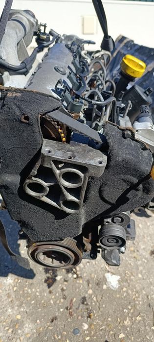Motor Renault 1.9 DCI 120 CV F9Q (Ler anúncio)