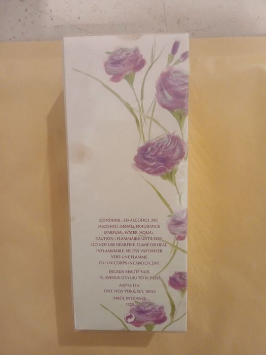 Escada Loving Bouquet Margaretha Ley