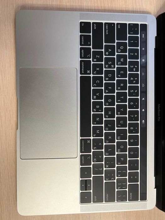 Apple MacBook Pro 13 Retina Silver (MV992) 2019 Макбук