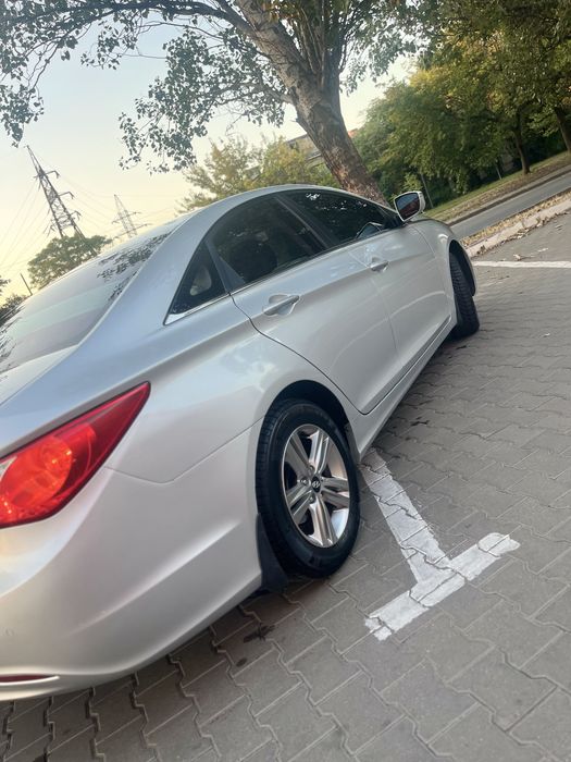 Hyundai Sonata 2.0 газ