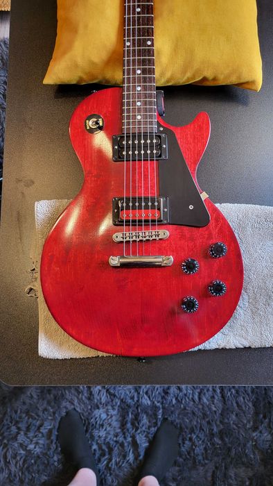GIBSON Les Paul Faded 2018 Worn Cherry