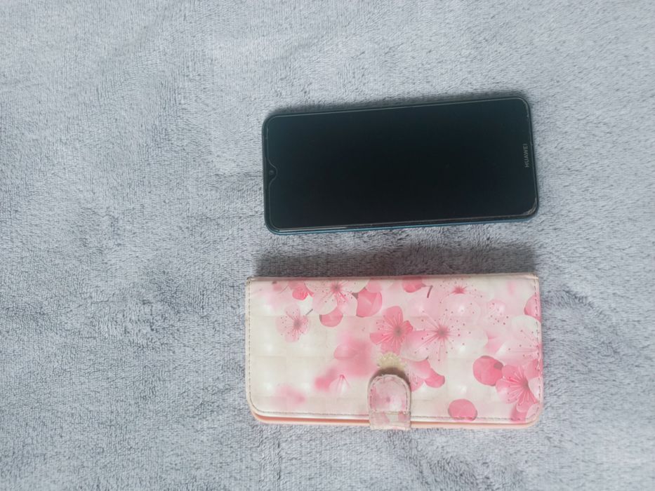 Smartfon Huawei Y6+gratis