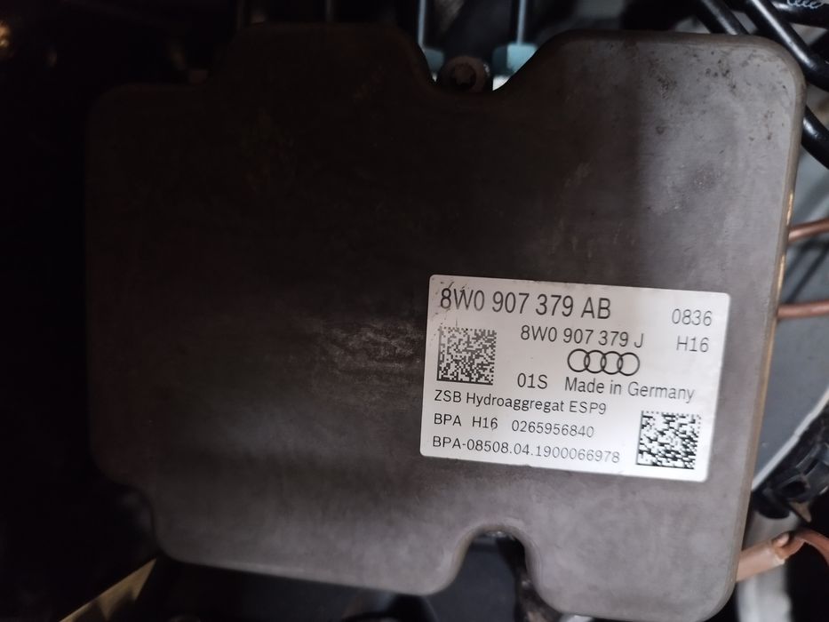 Central de ABS Audi A4 sline 2020