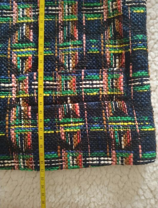 Blazer Zara corte Chanel