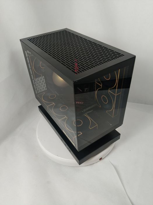 Komputer Gamingowy Ryzen 9 9900X3D,RTX 5070,64 GB 6000 RGB,SSD,Win 11