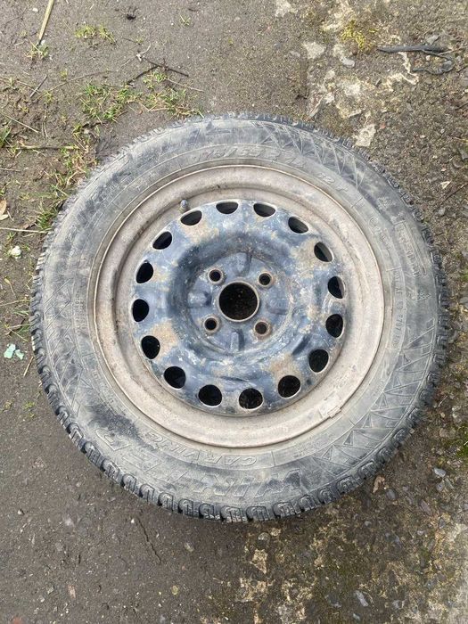 Зимові колеса 175/65 R14 на дисках Hankook / Pirelli