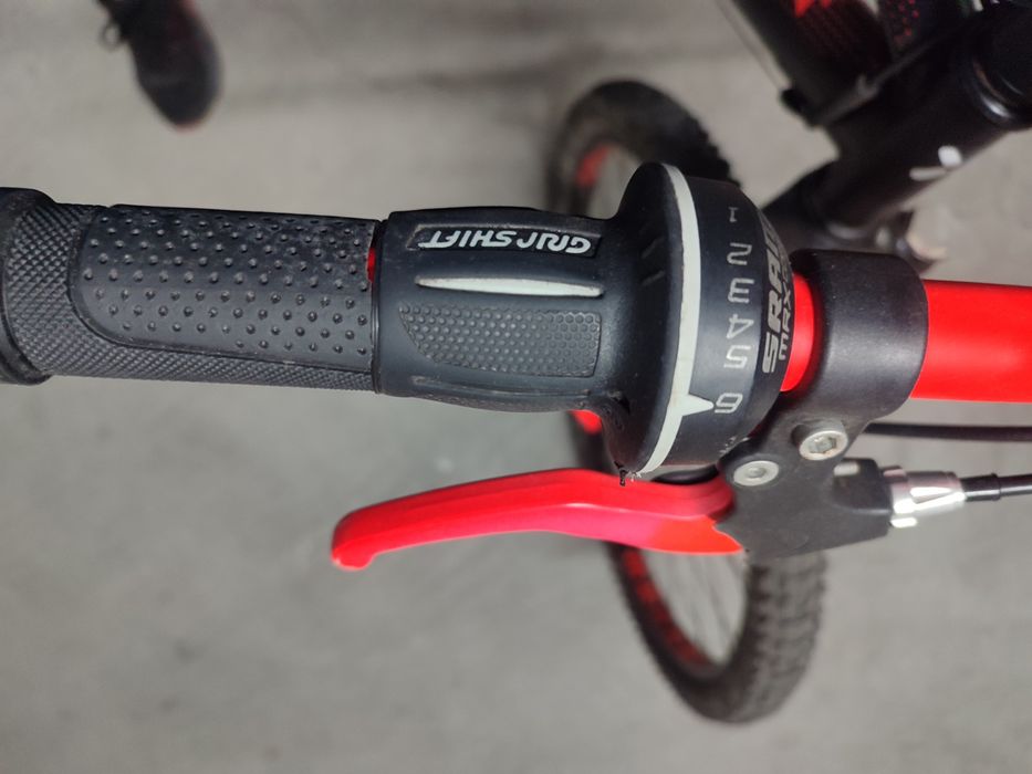 Bicicleta criança Rockrider 500
