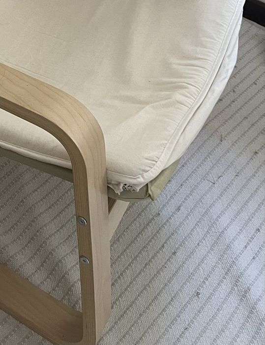 Cadeirão bege Ikea
