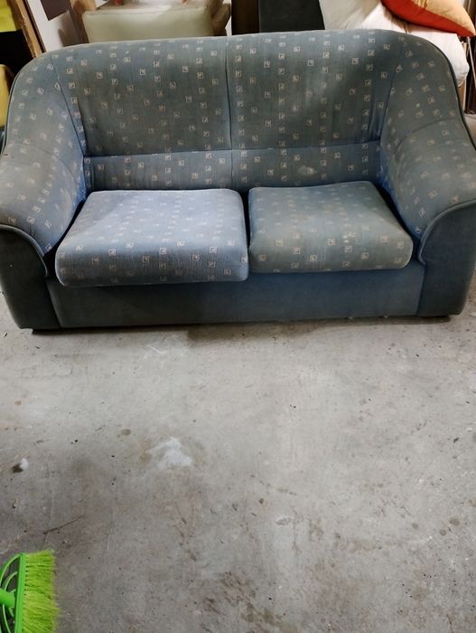 Sofá cama de dois lugares