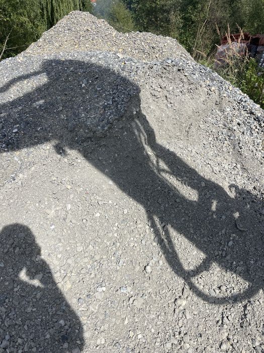 Kruszywo drogowe kruszywo dolomitowe tłuczen kliniec otaczak grys 2-8