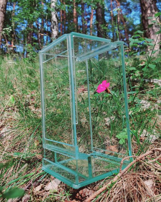 Małe Profesjonalne Terrarium 7x7x13cm szkło potrójna wentylacja EKO