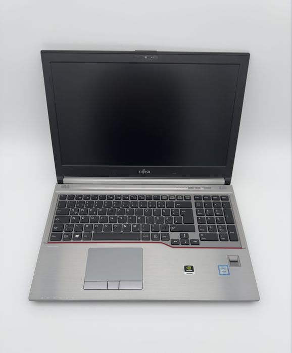 Fujitsu Celsius H770 | Xeon E3-1505M | 32GB| 512GB SSD| 1 ANO GARANTIA