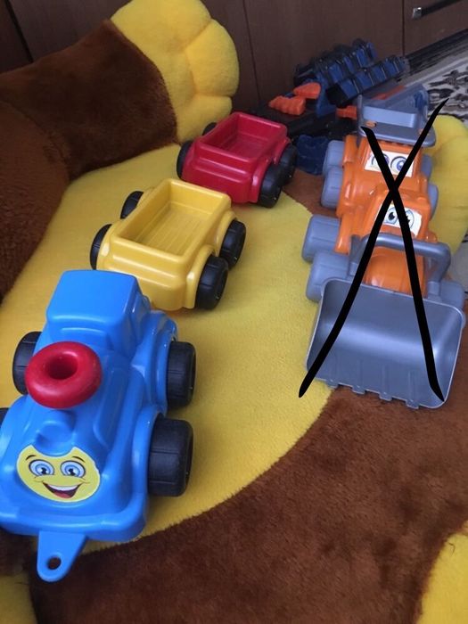 Паровозик с прицепами