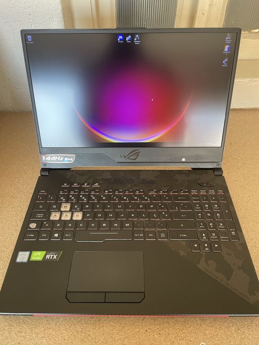 Portátil Gaming ASUS ROG Strix Scar II GL504GW - i7-8750H / RTX 2070 / 32GB RAM / 144Hz (com caixa original)
