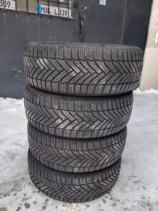 215/60/16 Michelin Alpin 6