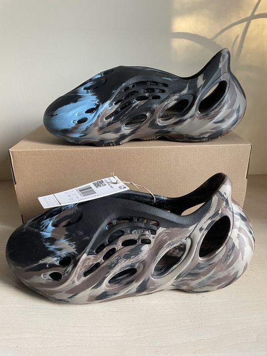 Yeezy Foam Runner MX Cinder US 10 / EU 44,5