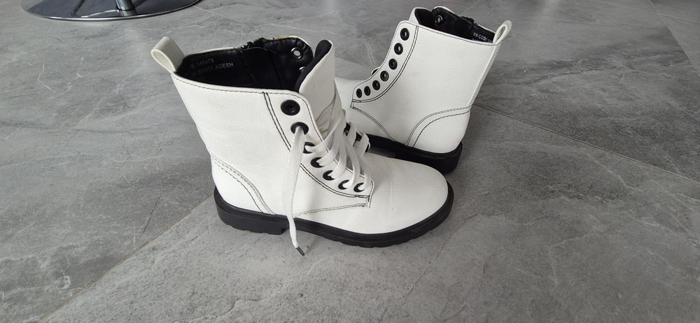 Nowe buty damskie 36