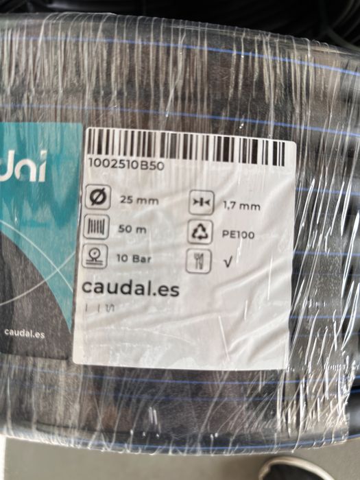 Tubo de irrigação por gotejamento