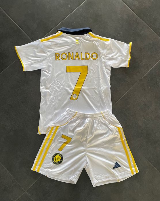 Equipamento Ronaldo Al Nassr criança