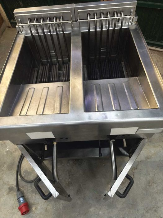 Fritadeira Industrial de duas cubas