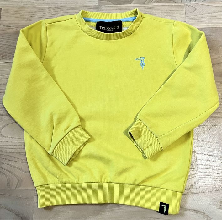 Bluza, Sweter, Swetr, Bluza Trussardi stan B.Dobry  rozm. 104