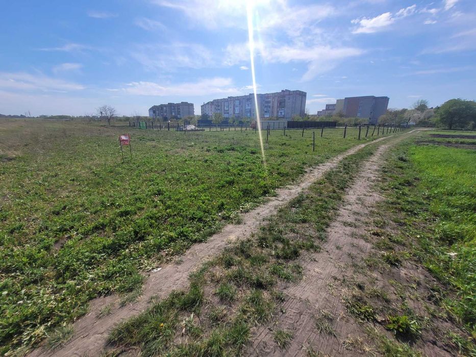 земельна ділянка 10 сот., с. Павлів
