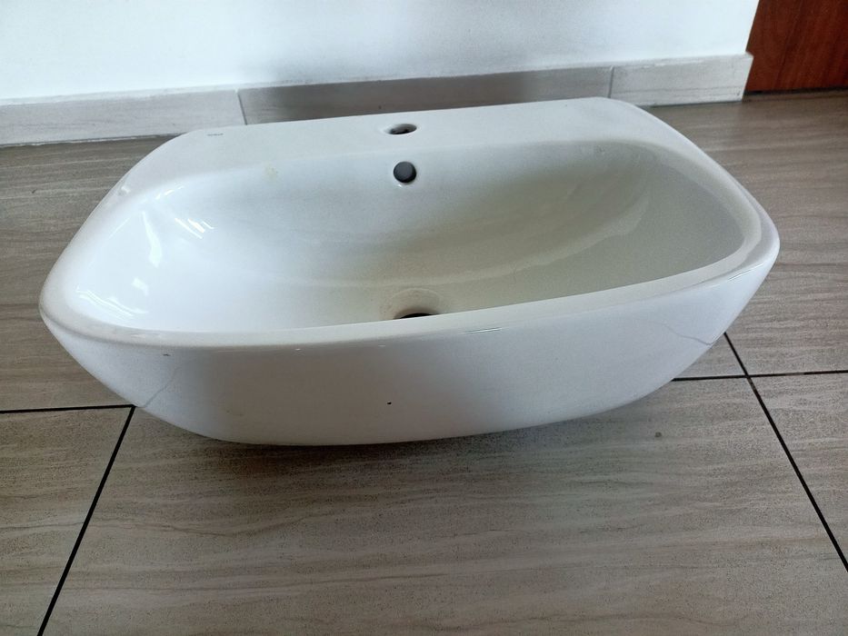 Umywalka długość 55cm