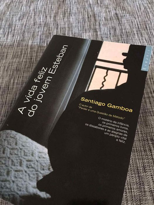 Livro de Santiago Gamboa - A vida feliz do jovem Esteban