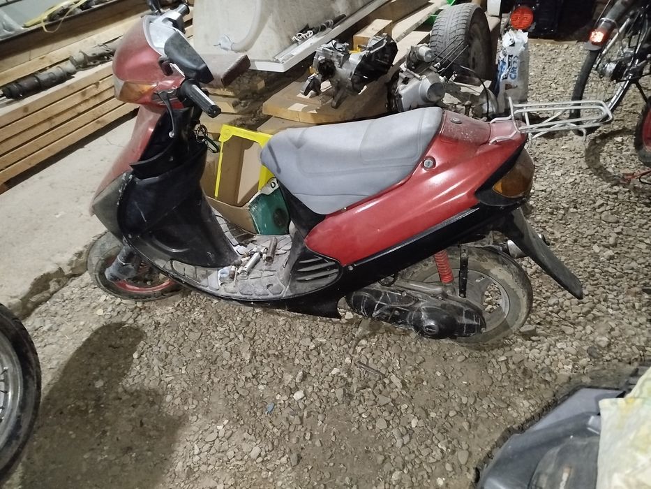 Продам скутир хонда балі...сузукі... і багато різних моделей