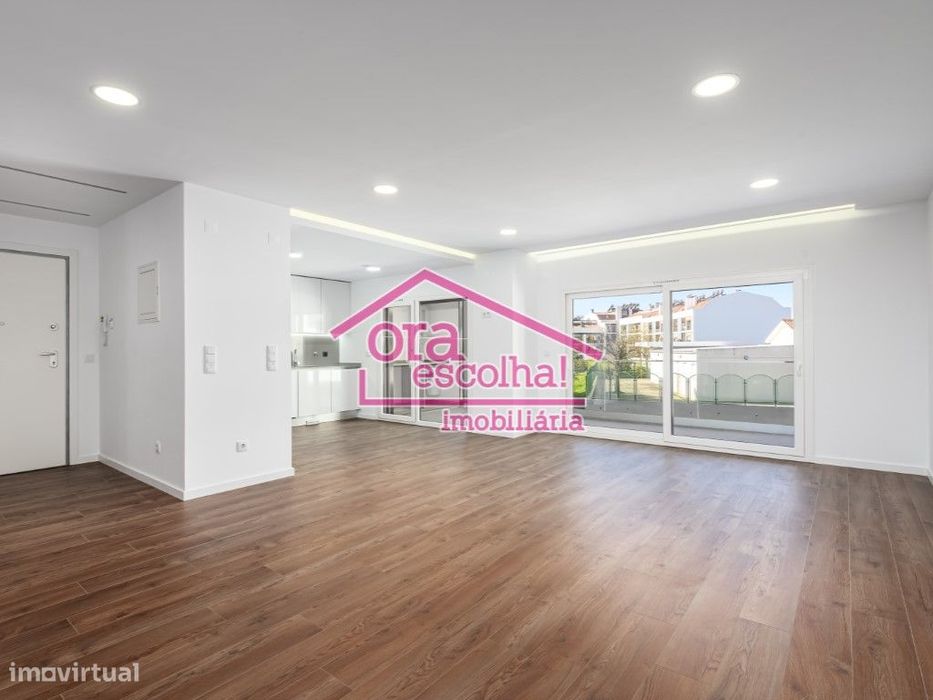 Apartamento T3 NOVO com Suíte, Terraço e 2 Parqueamentos nas Paivas... — Amora, Setúbal