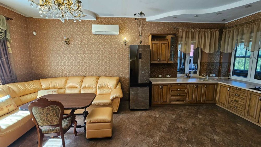 Продаж будинку-бункер 250м  Гореничі! Киів  10 хв!