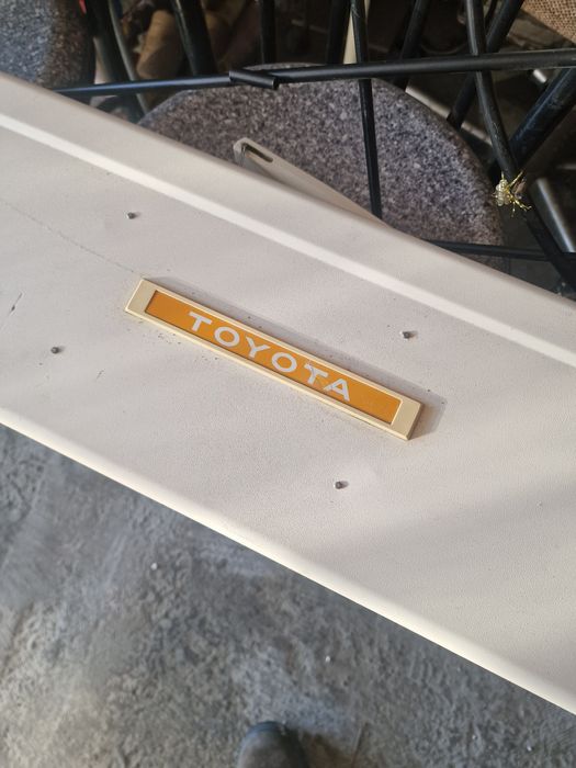 Maquina de tricotar toyota