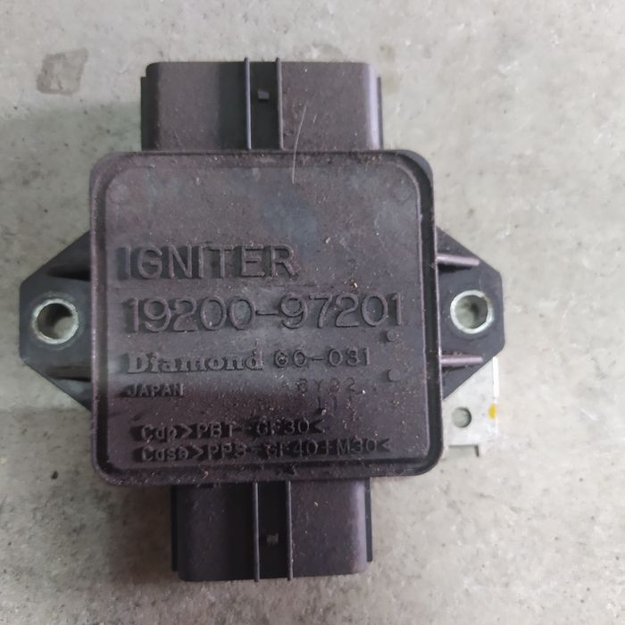 Коммутатор модуль запалювання Daihatsu Cuore Sirion Charade Terios.