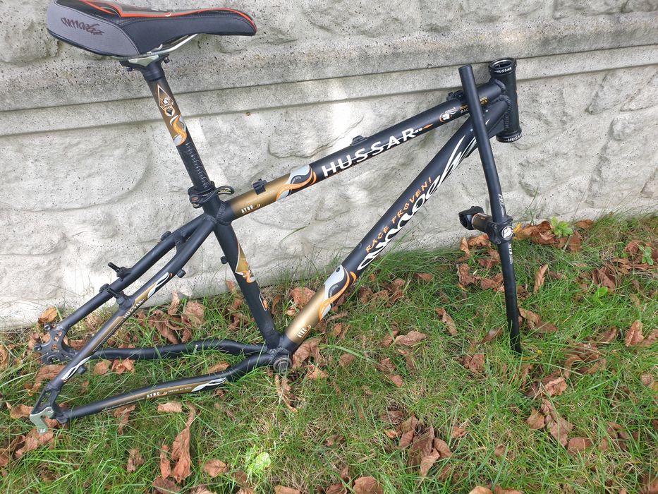 Race frameset Amoeba Hussar 16" rozm. S, nostalgia, rama i komponenty