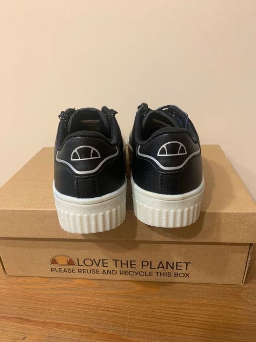Sneakersy Ellesse Terrie 37r(usa6.5).