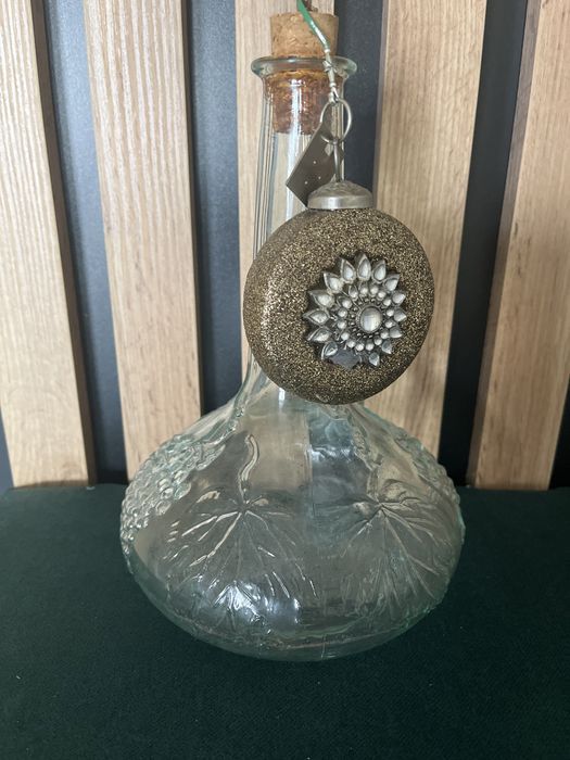 Karafka szklana ozdobna