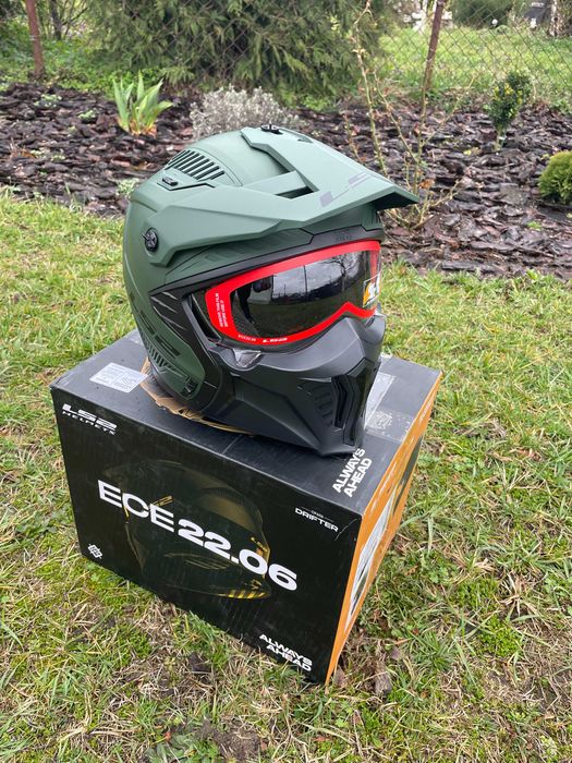 Мотошолом крос ендуро LS2 Airoh Caberg Shoe Arai Leatt Bell для мотоциклів квадроциклів мотокросу